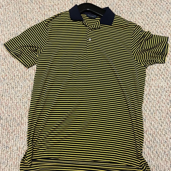 2 Polo Golf Shirts - Picture 3 of 3